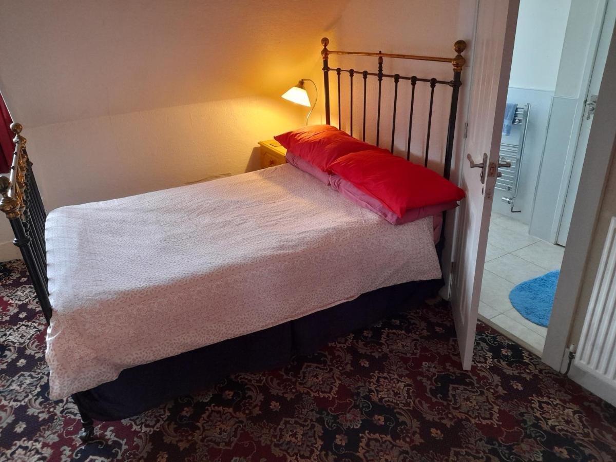 אברדין Abacus Central Guest House מראה חיצוני תמונה