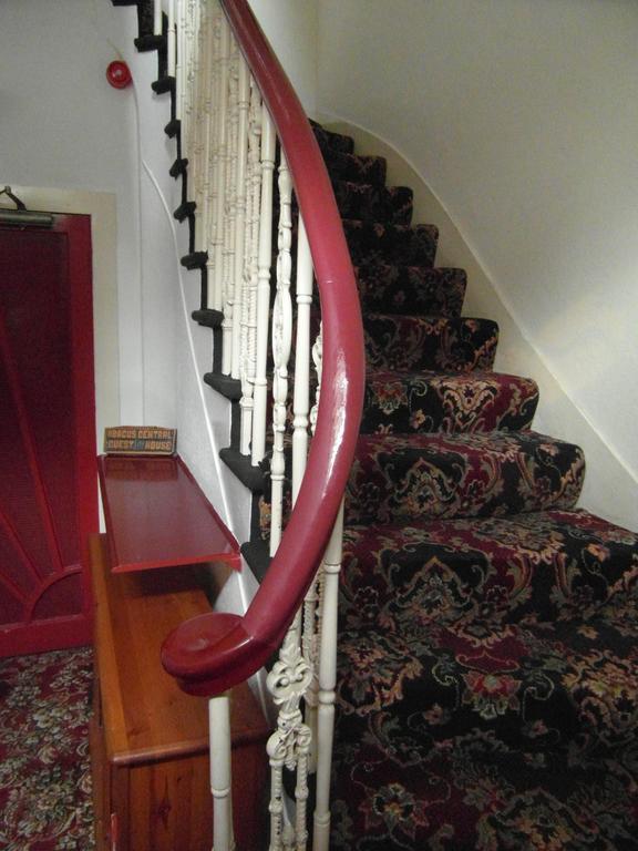 אברדין Abacus Central Guest House מראה חיצוני תמונה